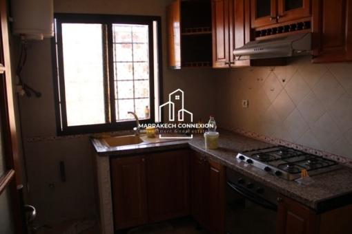 Unfurnished apartment in a secure residence